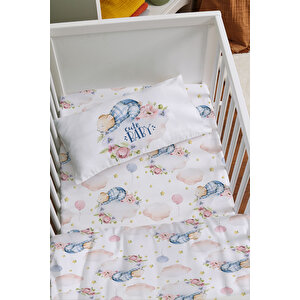 Anne Yanı Beşik Nevresim Takımı (60x100) - For Baby Serisi - Bulutta Uyuyan Tulumlu Ayıcık