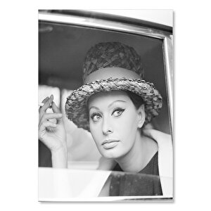 Ahşap Tablo Sophia Loren Otomobilde 50x70 cm