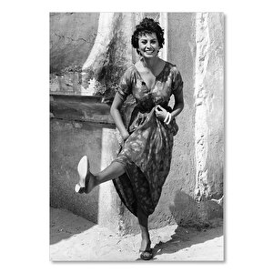 Ahşap Tablo Sophia Loren The Legend Of The Lost Setinde 25x35 cm