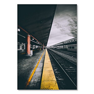Ahşap Tablo Tren İstasyonu Raylar Ve Trenler 50x70 cm