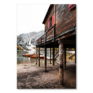 Karlı Dağlar Gölde Kayıklar Ve Ahşap Kulübe 35x50 cm