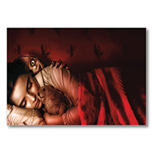 Annabelle Ve Uyuyan Kız  Mdf Ahşap Tablo 35x50 cm