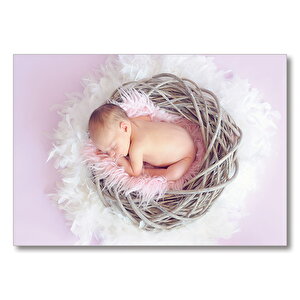 Yuvada Uyuyan Bebek  Mdf Ahşap Tablo 25x35 cm