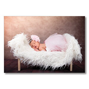 Yüz Üstü Uyuyan Bebek  Mdf Ahşap Tablo 35x50 cm