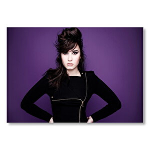 Demi Lovato Neon Işıklar Altında Mdf Ahşap Tablo 35x50 cm