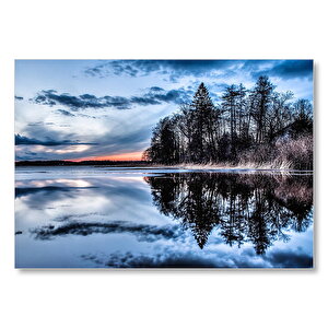 Kıpırtısız Göl Ağaçlar Ve Bulutlu Gökler  Mdf Ahşap Tablo 25x35 cm