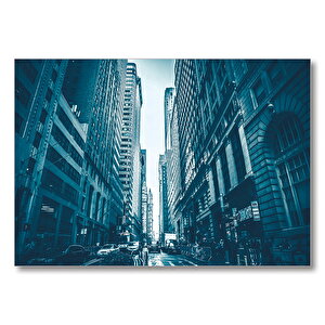 Gökdelenler Arasındaki Dar Cadde Siyah Beyaz  Mdf Ahşap Tablo 50x70 cm