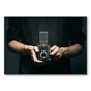 Adam Ve Vintage Fotoğraf Makinesi  Mdf Ahşap Tablo 35x50 cm