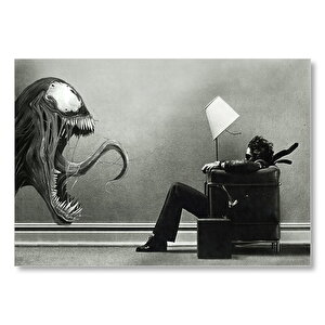 Venom Ve Koltukta Oturan Adam  Mdf Ahşap Tablo