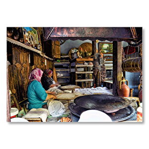 Sacda Ekmek Yapan Kadınlar  Mdf Ahşap Tablo 25x35 cm