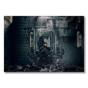 Sherlock Ve Watson Yıkıntılar Arasında  Mdf Ahşap Tablo 50x70 cm