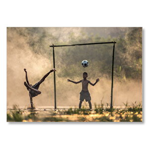 Asyalı Çocuklar Futbol Oynuyor  Mdf Ahşap Tablo 35x50 cm