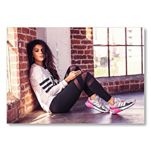 Selena Gomez Adidas Reklam Pozu  Mdf Ahşap Tablo 35x50 cm