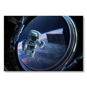 Mekik Penceresinden Astronot Ve Dünya  Mdf Ahşap Tablo 50x70 cm