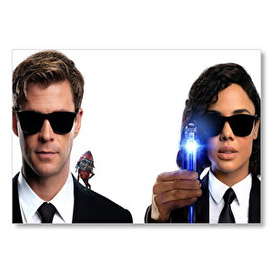 Mib International Chris Hemsworth Ve Tessa Thompson Mdf Ahşap Tablo 35x50 cm