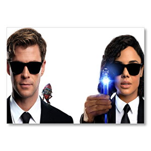 Mib International Chris Hemsworth Ve Tessa Thompson Mdf Ahşap Tablo 50x70 cm