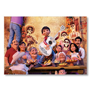Coco Gitarist Çocuk Ve Masada Tüm Karakterler Mdf Ahşap Tablo 35x50 cm