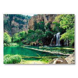 Kayalıklar Şelale Göl Manzarası Mdf Ahşap Tablo 50x70 cm