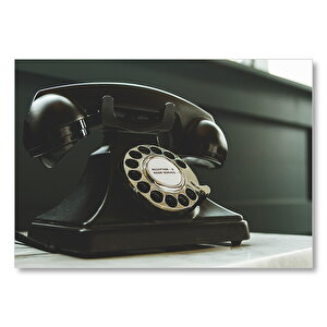 Otel Odasında Eski Model Telefon Mdf Ahşap Tablo 35x50 cm