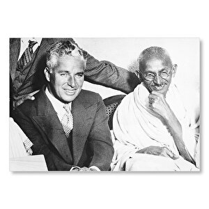 Charles Chaplin Ve Mahatma Gandhi Gülümsüyor Mdf Ahşap Tablo