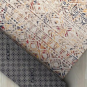 İskandinav Eskitme Kilim Desenli Bej Krem Halı Kaymaz Taban Makinada Yıkanabilir 120x120 cm