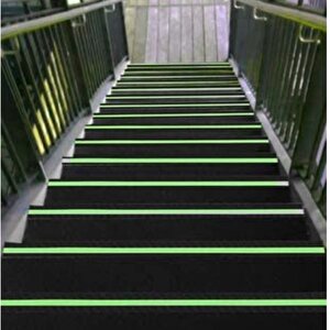 Yeşil Fosforlu Merdiven Kaydırmaz Bant 5cmx5m Yeşil Reflektifli Zemin Kaymaz Bant 50mm