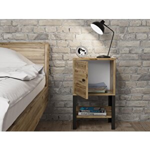 Wood'n Love Maria Dolaplı Raflı Metal Ayaklı Komodin - Atlantik Çam / Siyah