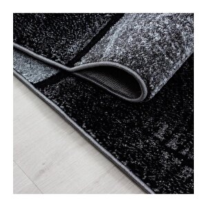 Modern Desenli Halı Kare Motifli Taramalı Tasarım Siyah Gri 120x170 cm