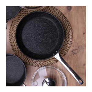 Falez Black Line Granit Döküm 24 Cm Tava Siyah
