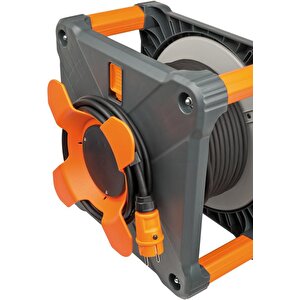 Brennenstuhl Proffesional-line Darbe Korumalı 4x4 Yollu 50+5 Metre Makaralı