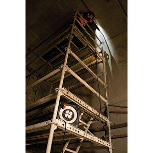Brennenstuhl Proffesional-line Darbe Korumalı 4x4 Yollu 50+5 Metre Makaralı