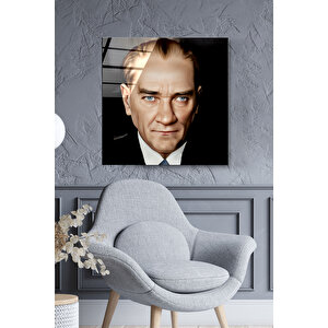 Atatürk Portresi - Yapay Zeka Tasarımlı Cam Tablo, Dekoratif Cam Tablo 70x70 cm