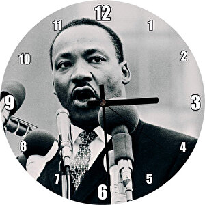 Martin Luther King Ve Mikrofonlar Siyah Beyaz Duvar Saati