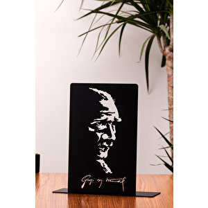 Muyi̇ka Metal Masa Üstü Dekoratif Obje&biblo Gazi Mustafa Kemal Bbl-mtl