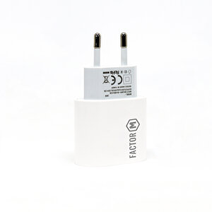 Factor M Pd20w Quick Charger Type­-c Çıkışlı 20w­ Beyaz (fm­pdc20w)