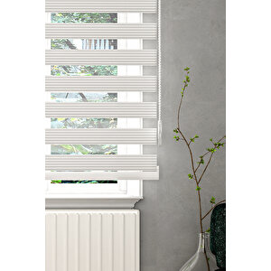 Beyaz Dar Pli̇seli̇ Zebra Stor Perde 120x260 Cm 120x260 cm