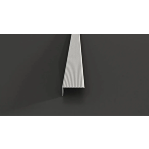 L Model Metal Merdiven Basamak Profili Merdiven Çıtası Köşebent Bitim Profil 4cm*2cm*2.7m