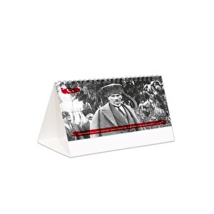 2026 Atatürk Piramit Masa Takvimi Masaüstü Takvim 21x17 Cm