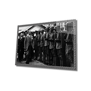 Atatürk Cam Tablo 50x70 cm