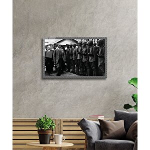 Atatürk Cam Tablo 50x70 cm
