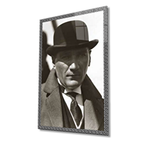 Atatürk Cam Tablo 50x70 cm