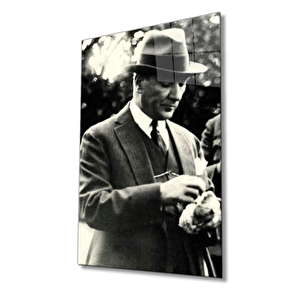 Atatürk Cam Tablo 36x23 cm