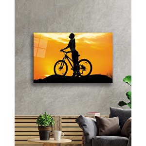Gün Batımında Bisikletli Kadın Cam Tablo 50x70 cm