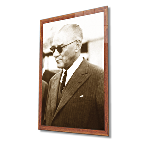 Atatürk Cam Tablo 50x70 cm