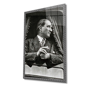 Atatürk Cam Tablo 50x70 cm