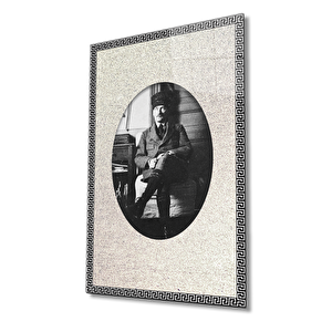 Çerçeveli Atatürk Cam Tablo 36x23 cm
