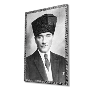 Atatürk Cam Tablo 36x23 cm