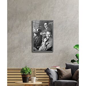 Atatürk Cam Tablo 36x23 cm