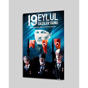 Atatürk Ve Gaziler Cam Tablo 50x70 cm