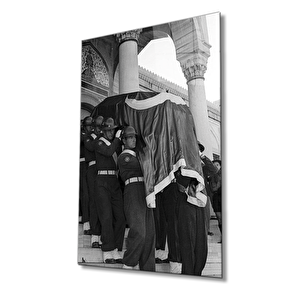 Atatürk Cam Tablo 50x70 cm